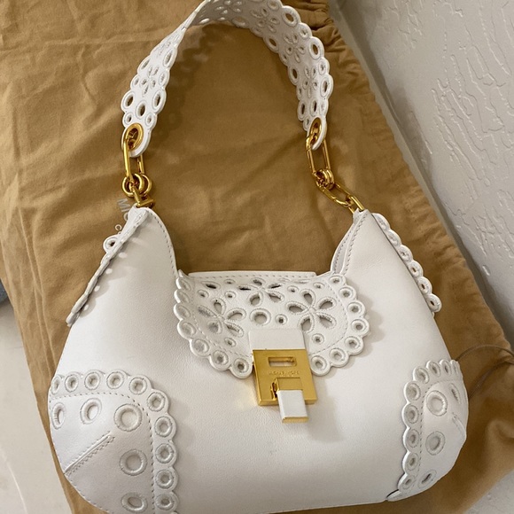 Michael Kors Handbags - Michael Kors shoulder bag